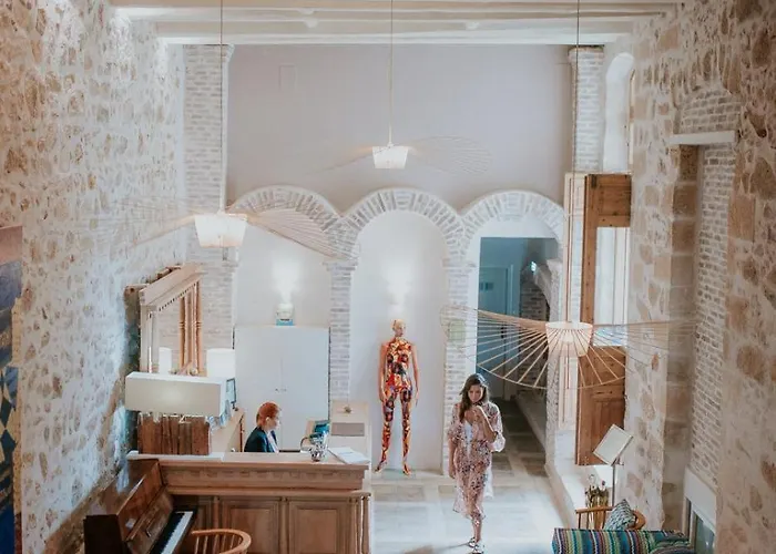 Thalassa Boutique (adults Only) מלון