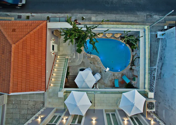 Thalassa Boutique (adults Only) מלון