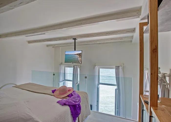 Thalassa Boutique (adults Only) מלון