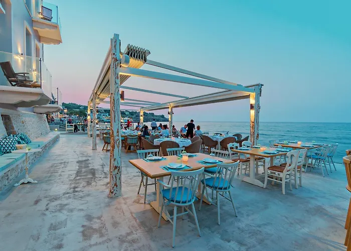 Thalassa Boutique (adults Only) מלון